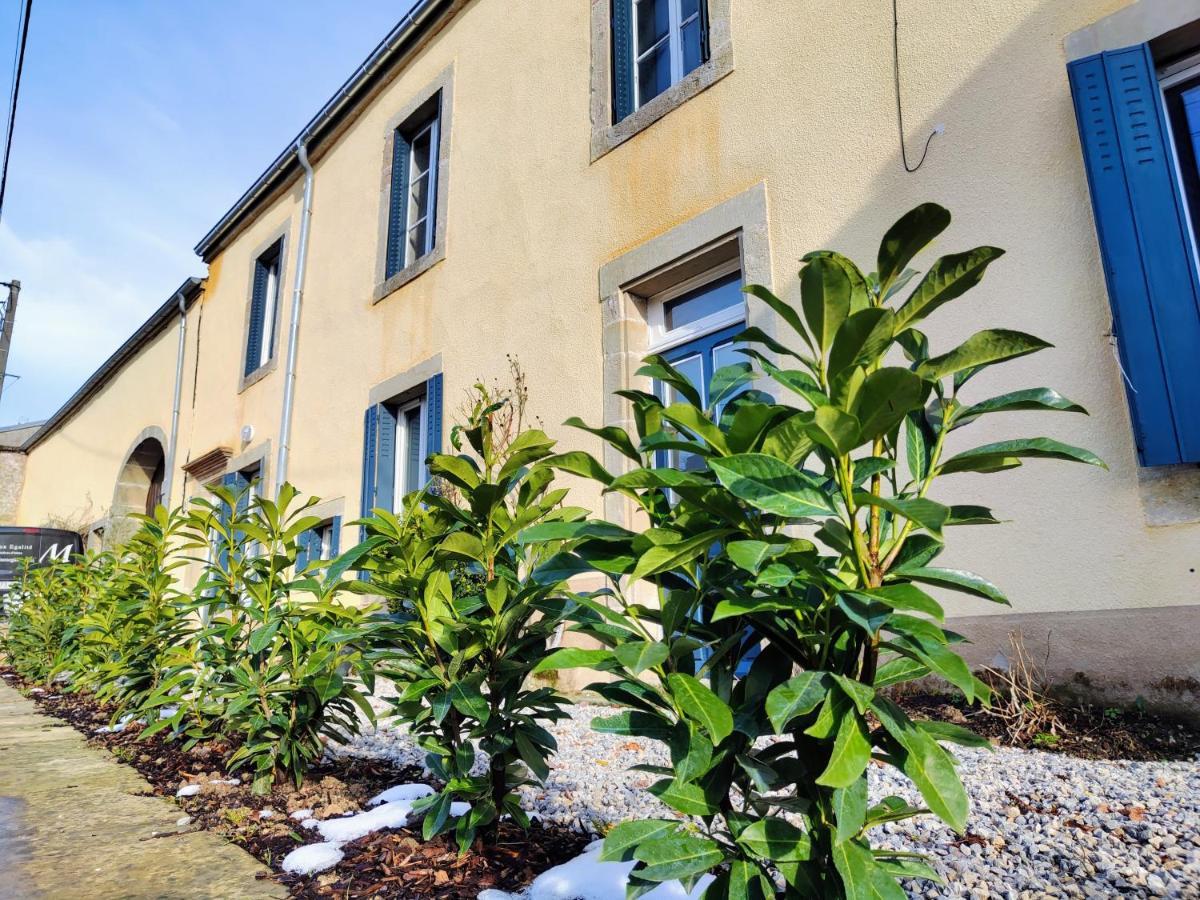 Maison Egalite Melay  Экстерьер фото
