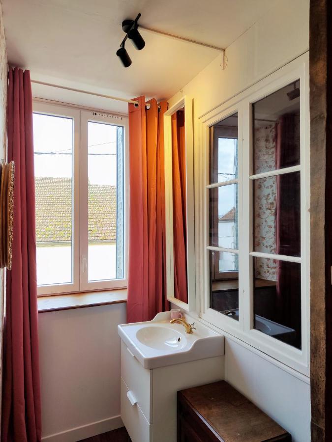 Maison Egalite Melay  Экстерьер фото