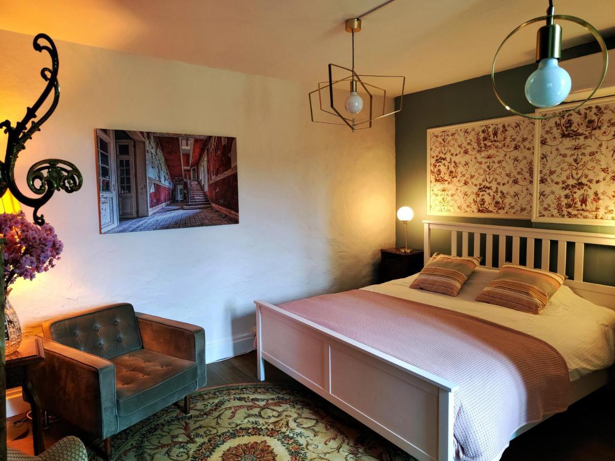 Maison Egalite Melay  Экстерьер фото