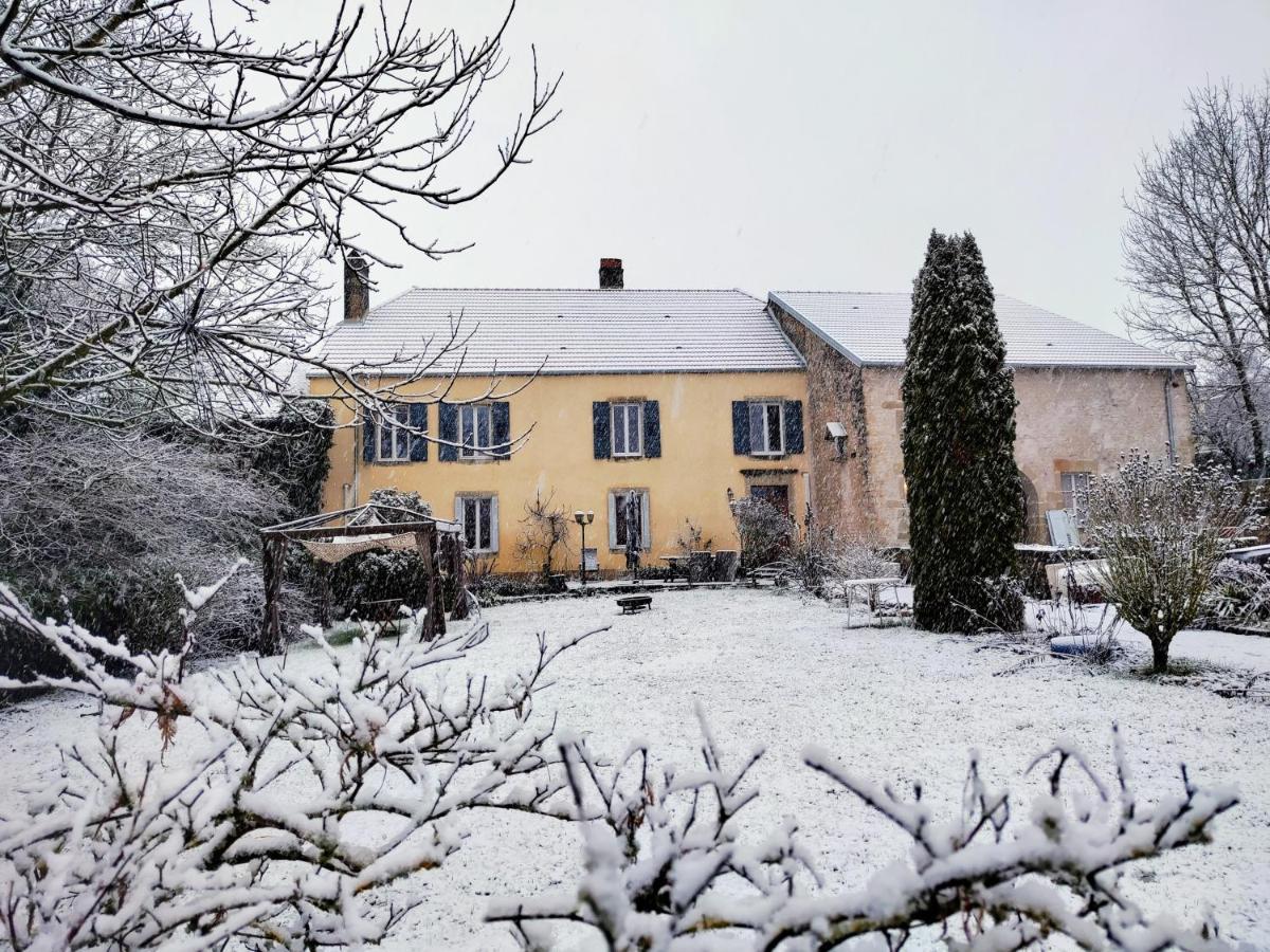 Maison Egalite Melay  Экстерьер фото